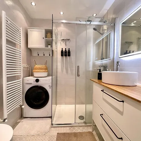 Modern By Honey Homes Apartment