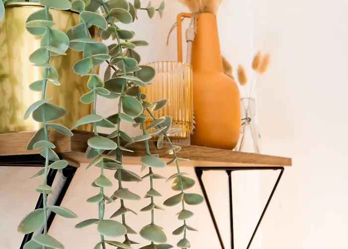 Modern By Honey Homes Sala Comacina