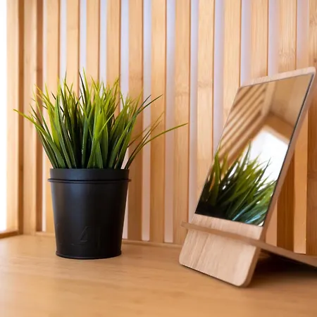 Modern By Honey Homes Lägenhet Sala Comacina