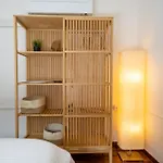 Modern By Honey Homes Апартаменты