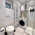 Modern By Honey Homes Sala Comacina